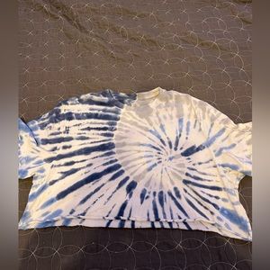 American Eagle XL cropped tie-die T-shirt